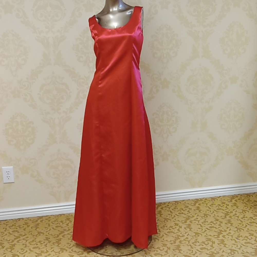 Nwt Unite Size 6 Prom Dress